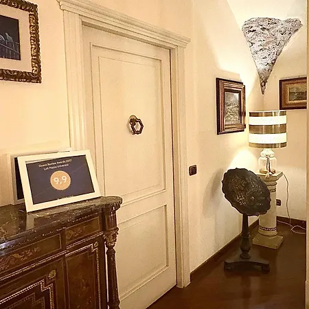 Loft Piazza Universita Apartment Catania