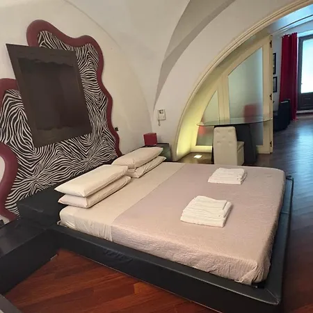 Loft Piazza Universita * Catania